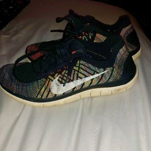 Nike Fly Knit Sneakers